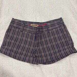 Junior Girls Plaid Shorts